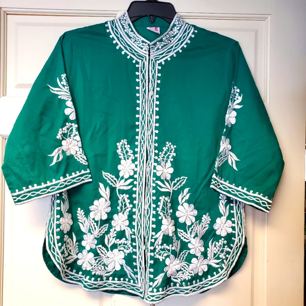 Gorgeous authentic vintage hippie tunic